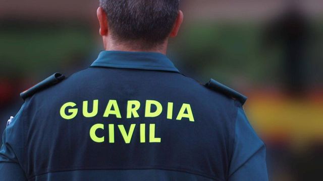 Detenidos 16 migrantes por la violación de una menor en una patera que llegó a Formentera