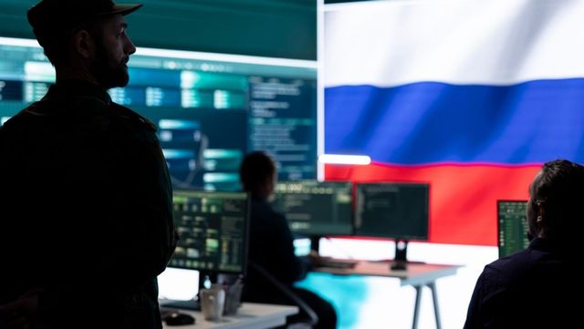 E-mailurile militarilor români au fost sparte de hackerii ruși