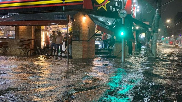 Al menos 17 muertos y centenares de afectados por las lluvias torrenciales en el sur de Brasil