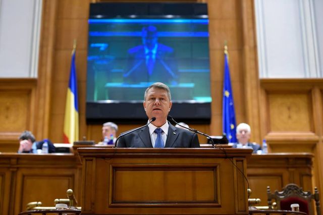 Lasconi: Klaus Iohannis, chiriaș ilegal la Cotroceni de 23 de zile