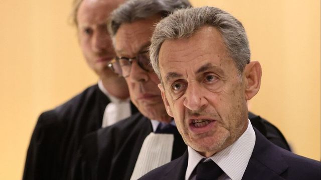 Kiderült, mikor kell börtönbe vonulnia Nicolas Sarkozynek