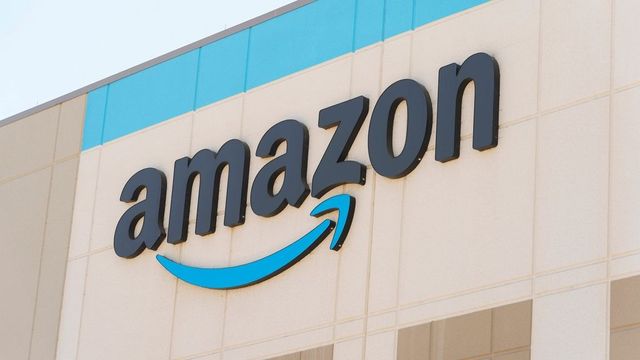 Crackdown on Amazon and Flipkart vendors, ED conducts raids on 16 locations