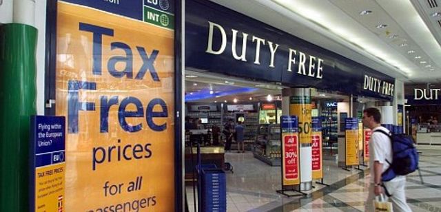 Duty-free-ul revine în Marea Britanie, în cazul unui Brexit fără acord