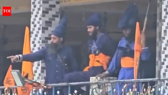 Group of Nihangs storm gurdwara in Rudraprayag, hold Sikh devotee hostage on roof