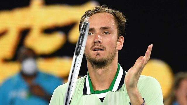 Australian Open: Daniil Medvedev Fights Back From the Brink to Set up Semifinal Clash With Stefanos Tsitsipas