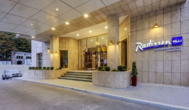 Reacția Hotelului Radisson Blu Leogrand după focarul de toxiinfecție alimentară: Colaborăm cu autoritățile