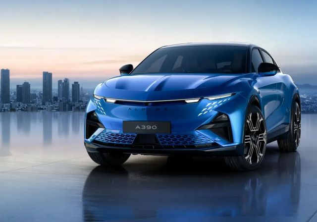 Alpine completa el 'Garaje de los Sueños' con el A390