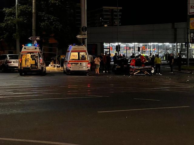 Accident cu victime multiple, în județul Iași. Opt persoane au fost rănite