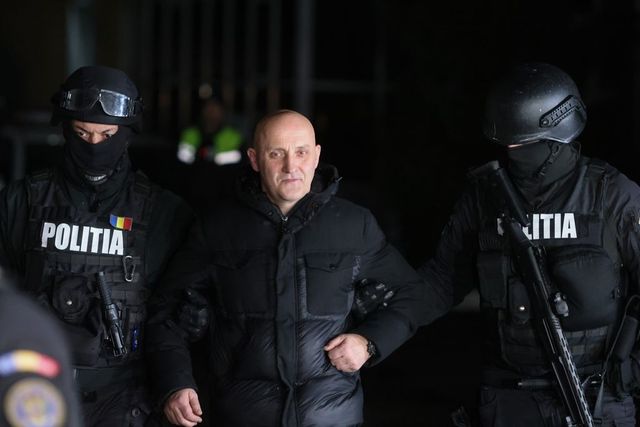 Stenograme. Cum recruta Potra tineri pentru a fi mercenari