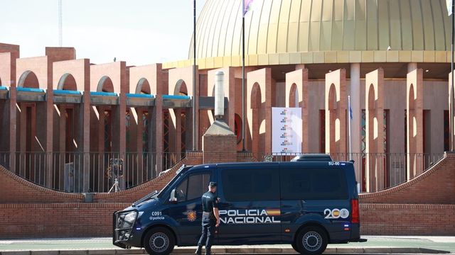 El polémico reparto de la financiación autonómica y los robots humanoides del CES