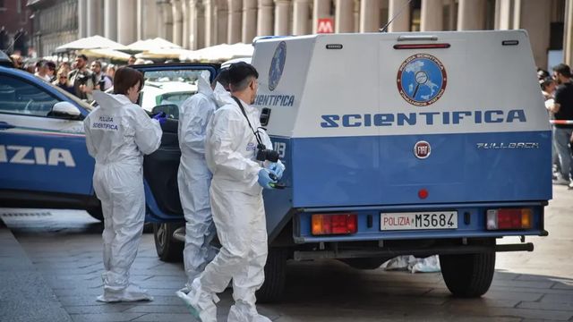 Accoltellò giovane in Piazza Duomo a Milano, fermato