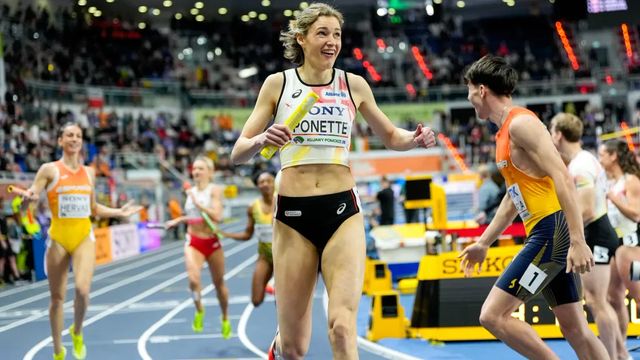 España, plata mundial en el relevo mixto