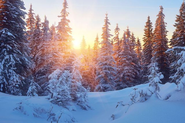 Tra neve, freddo e sole: come sarà la settimana di Natale