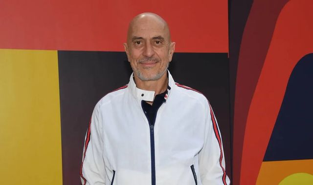 Roberto Ciufoli: "Ho avuto un tumore al rene, ecco i segnali d'allarme"