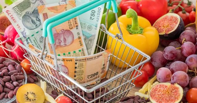 WPI inflation rises to 9.92% in Aug on rising prices of food, fuel, manufactured items
