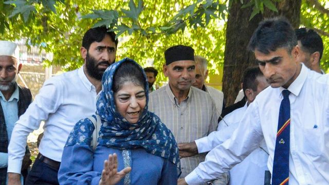 We Will Fight For Solving Kashmir Issue: Mehbooba Mufti Attacks Centre For No Polls In J&K For Decade