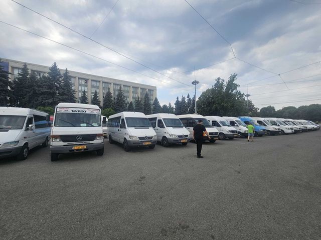 Transportatorii amenință cu noi proteste
