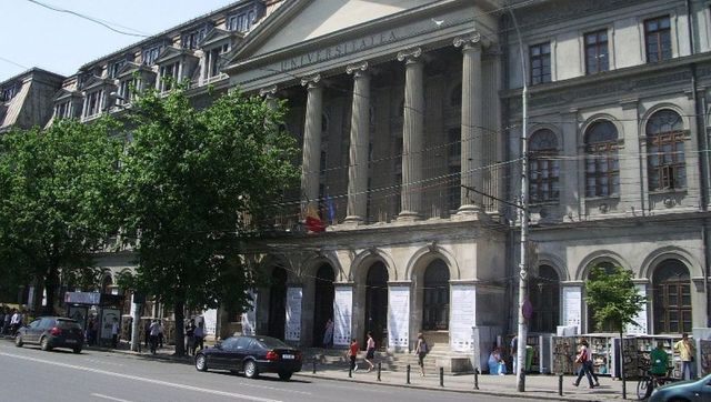 Câte locuri sunt disponibile la Universitatea București pentru admiterea în anul 2019 - 2020