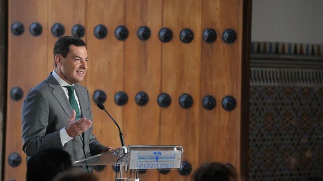 Vox vuelve a ausentarse del homenaje a Blas Infante a pesar del pacto con Juanma Moreno