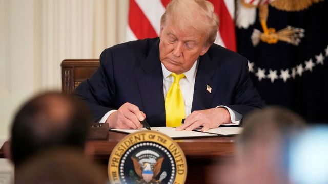 Trump autoriza que el ejército ataque a los cárteles de la droga