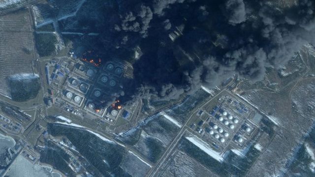 Un port rusesc de la Marea Baltică și infrastructuri energetice lovite de drone