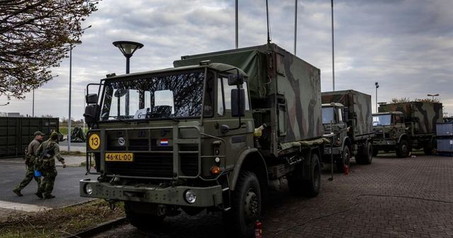 Armata germană anunță că i-a fost furat un transport de muniție. 20.000 de cartușe au dispărut