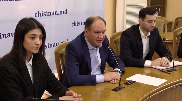 Ceban anunță reorganizări la Primăria Chișinău