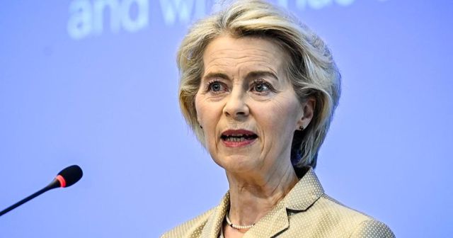 Ursula von der Leyen, vizată de două moțiuni de cenzură în Parlamentul European la început de octombrie