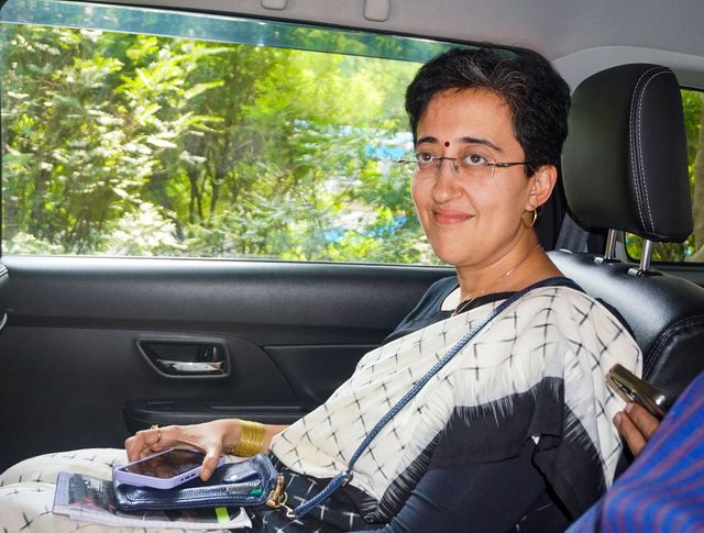 Atishi Announces Hiked Minimum Wage For Unorganised Sector Workers