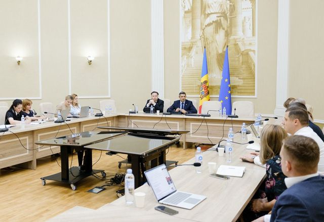 Ministerul Justiției a constituit un grup de lucru pentru a face mai atractive profesiile de judecător și procuror