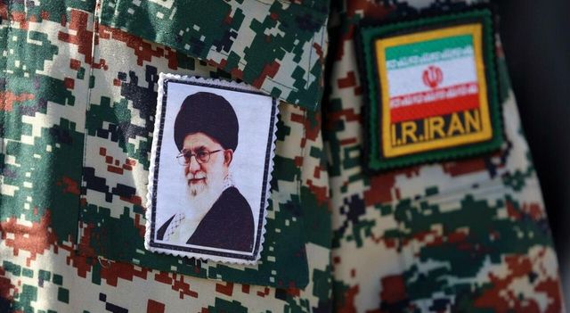 Attacco Usa all’Iran? Dalla guerra civile al cambio di governo, tutti gli scenari