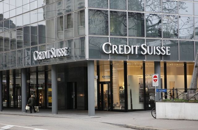 Fondul american de investiții BlackRock explorează o potențială preluare a Credit Suisse