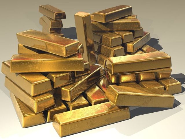 Aurul atinge un nou record istoric, pe fondul așteptărilor de reducere a dobânzilor Fed