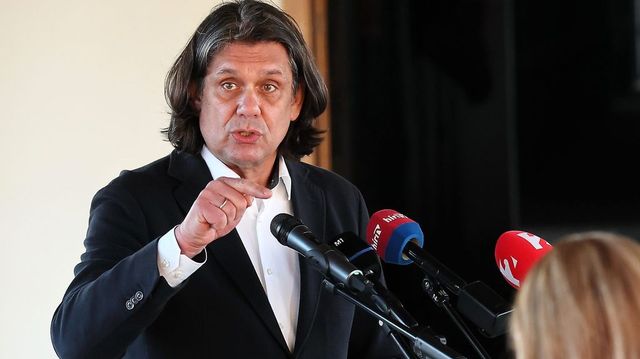 Másfél hónap múlva dőlhet el Orbán sorsa a Fideszben