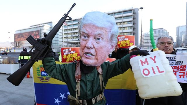 Тръмп се похвали, че е прибирал петрол от Венецуела’