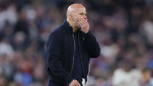 Közös megegyezéssel távozik Arne Slot a Liverpool kispadjáról