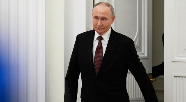 Putin, 'se non ci sono negoziati concreti, prenderemo i territori con la forza'