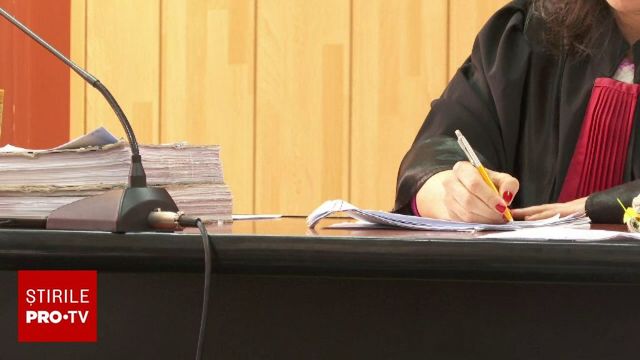 Judecătoare din Galați, exclusă din magistratură după ce a amânat nejustificat 387 de dosare și cu peste un an de zile