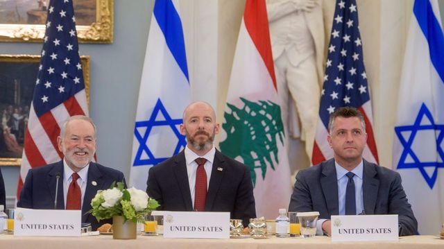 Megállapodott a tűzszünet végrehajtásáról Izrael és Libanon