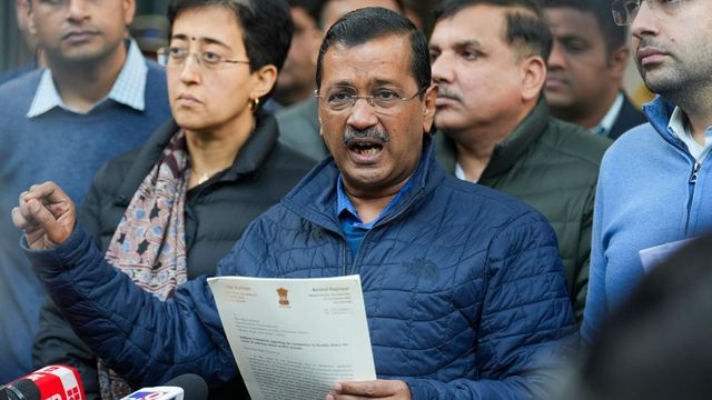 Arvind Kejriwal Writes To Amit Shah Over Increasing Crime Rate, Bomb Threats In Delhi