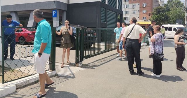 Peste 37.000 de candidați susțin proba scrisă a concursului de titularizare în învățământul preuniversitar