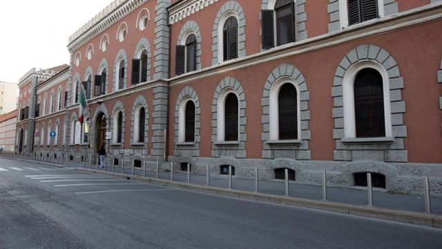 Uccise la compagna a Milano, 48enne si impicca in carcere