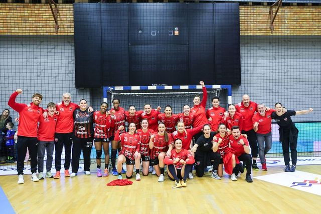 Gloria Bistrița câștigă la limită cu Ikast manșa tur din optimile Ligii Campionilor la handbal feminin