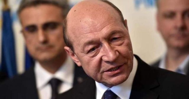 Traian Băsescu a atacat legea prin care a fost lăsat fără vilă de protocol și paza SPP