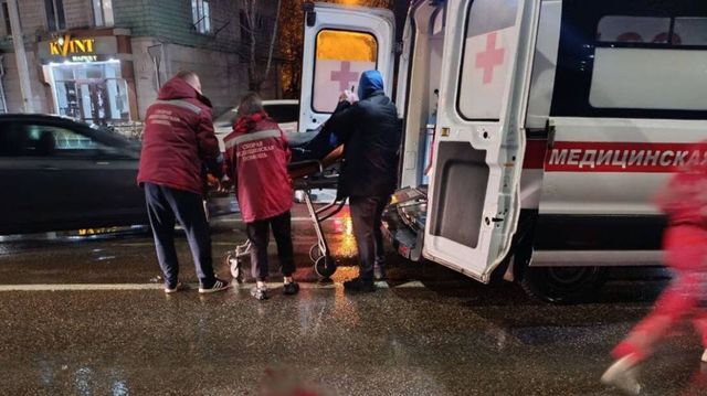 Un bărbat a urcat băut la volan, s-a lovit cu automobilul…