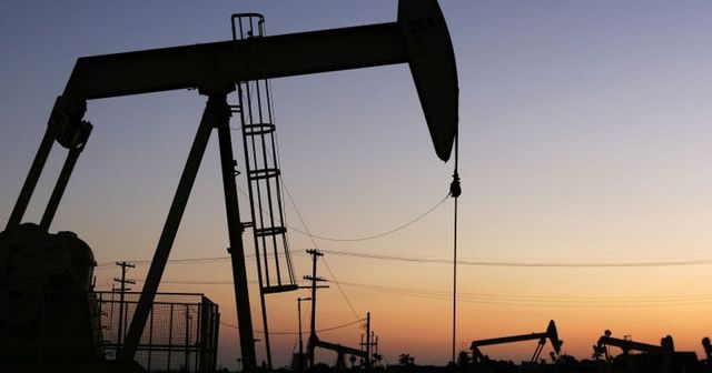 Prețurile petrolului au început să crească, după ce Arabia Saudită a anunțat noi reduceri ale producției