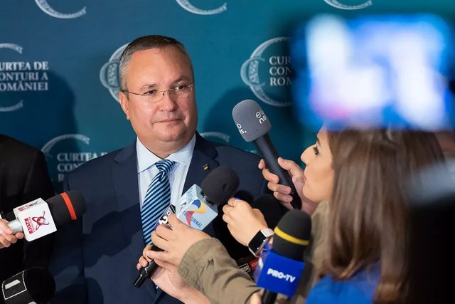 Reacția premierului Ciucă după ce o jurnalistă de la Radioul Public a fost amenințată de un politician maghiar extremist