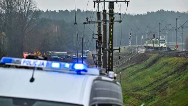 Moldovean arestat pentru oprirea unui tren de marfă polonez