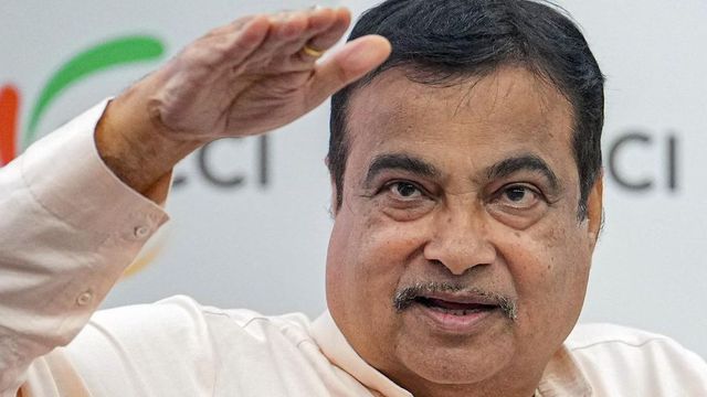 Gadkari asks state FMs to consider reducing GST on flex-fuel vehicles