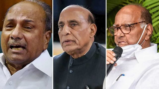 Rajnath Singh briefs former defence ministers on China border situation